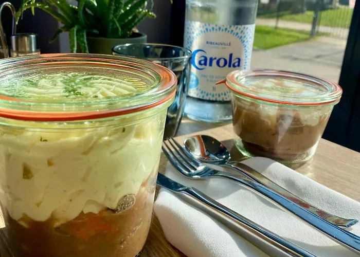 Отель Au Chateau